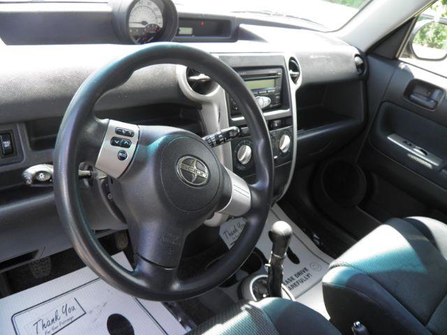 2006 GRAY Scion xB Wagon (JTLKT334964) with an 1.5L L4 DOHC 16V engine, 5SP transmission, located at 19521 New George's Creek Rd SW, Barton, MD, 21521, (301) 463-2404, 39.524323, -79.017906 - Photo#2