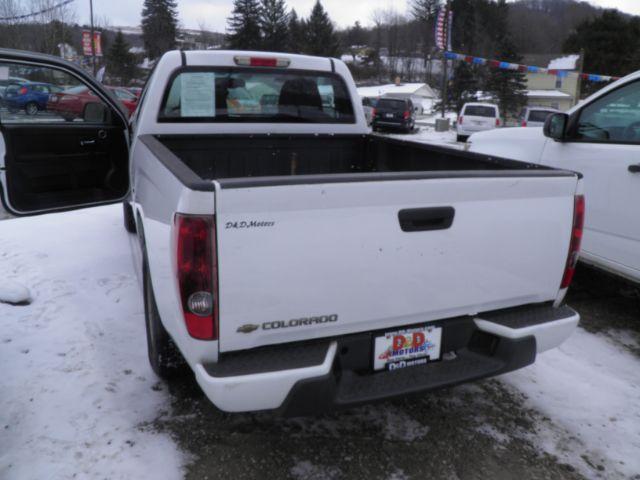 2012 WHITE Chevrolet Colorado Work Truck 2WD (1GCCSBF92C8) with an 2.9l L4 engine, AT transmission, located at 19521 New George's Creek Rd SW, Barton, MD, 21521, (301) 463-2404, 39.524323, -79.017906 - Photo#3