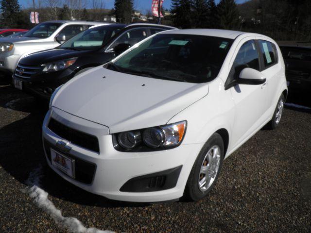 photo of 2014 Chevrolet Sonic HATCHBACK 4-DR