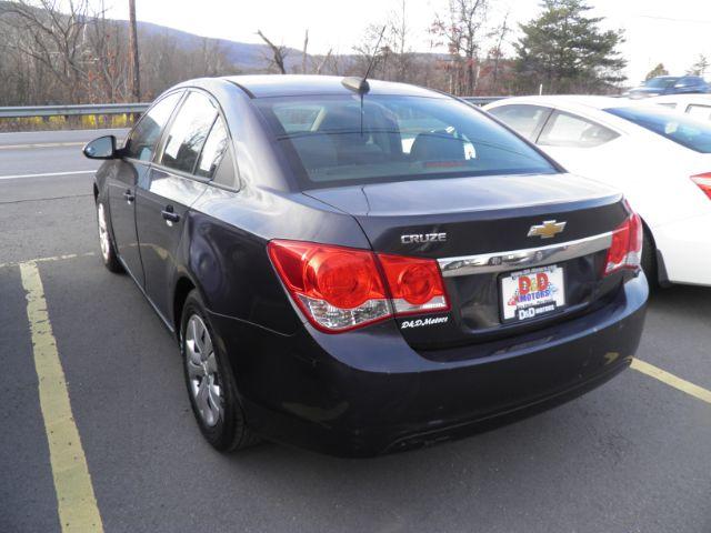 2016 Blue Chevrolet Cruze Limited LS Auto (1G1PC5SH1G7) with an 1.8L I4 engine, AT transmission, located at 15520 McMullen Hwy SW, Belair, MD, 21502, (301) 729-3700, 39.581375, -78.846451 - Photo#4