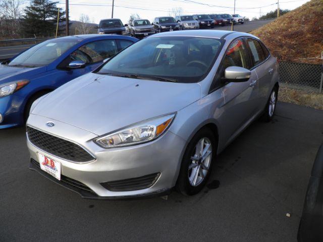 2016 SILVER Ford Focus SE Sedan (1FADP3F24GL) with an 2.0/ 4CLY engine, AT transmission, located at 15520 McMullen Hwy SW, Belair, MD, 21502, (301) 729-3700, 39.581375, -78.846451 - Photo #0
