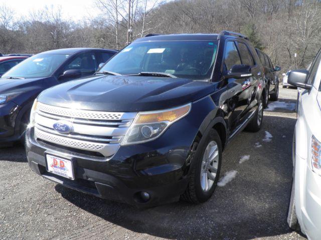 2011 Tuxedo Black Metalli Ford Explorer XLT 4WD (1FMHK8D86BG) with an 3.5L V6 engine, AT transmission, located at 19521 New George's Creek Rd SW, Barton, MD, 21521, (301) 463-2404, 39.524323, -79.017906 - Photo#0