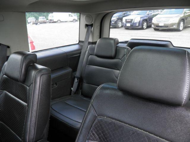 2009 BLUE Ford Flex Limited AWD (2FMEK63C69B) with an 3.5L V6 engine, AT transmission, located at 19521 New George's Creek Rd SW, Barton, MD, 21521, (301) 463-2404, 39.524323, -79.017906 - Photo#4