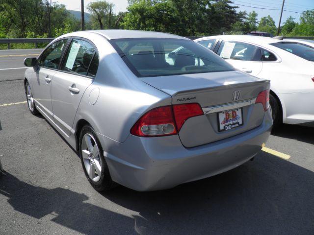 2011 SILVER Honda Civic LX-S Sedan 5-Speed A (2HGFA1F69BH) with an 1.8l L4 engine, AT transmission, located at 15520 McMullen Hwy SW, Belair, MD, 21502, (301) 729-3700, 39.581375, -78.846451 - Photo#4