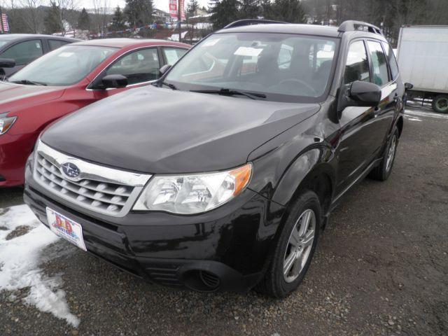 2013 Subaru Forester 2.5X (JF2SHABC1DH) with an 2.5L H4 engine, CVT transmission, located at 19521 New George's Creek Rd SW, Barton, MD, 21521, (301) 463-2404, 39.524323, -79.017906 - Photo#0