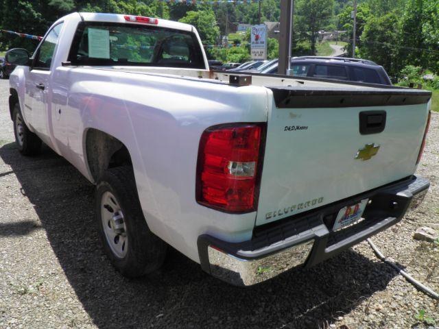 2013 WHITE Chevrolet Silverado 1500 Work Truck 2WD (1GCNCPEX0DZ) with an 4.3 V6 engine, AT transmission, located at 19521 New George's Creek Rd SW, Barton, MD, 21521, (301) 463-2404, 39.524323, -79.017906 - Photo#3