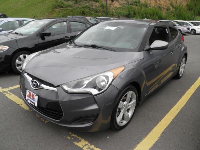 photo of 2014 Hyundai Veloster