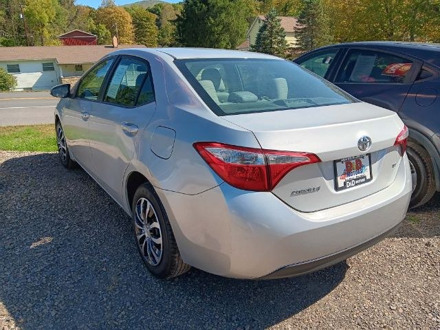 2016 SILVER Toyota Corolla LE CVT (5YFBURHE6GP) with an 1.8L L4 engine, AT transmission, located at 19521 New George's Creek Rd SW, Barton, MD, 21521, (301) 463-2404, 39.524323, -79.017906 - Photo#3