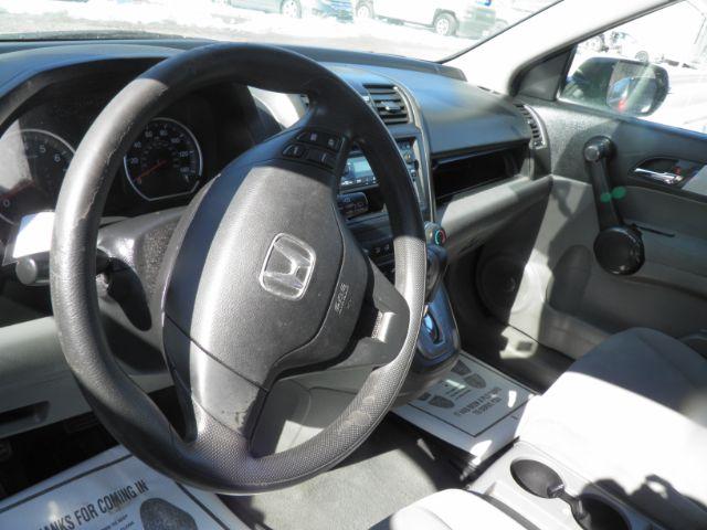 2011 SILVER Honda CR-V LX 4WD 5-Speed AT (5J6RE4H30BL) with an 2.4L L4 engine, AT transmission, located at 19521 New George's Creek Rd SW, Barton, MD, 21521, (301) 463-2404, 39.524323, -79.017906 - Photo#2