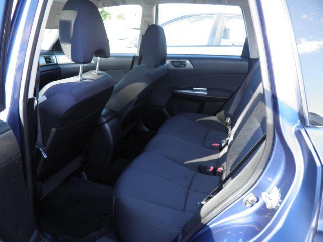 2012 BLUE Subaru Forester 2.5X (JF2SHABCXCH) with an 2.5 L4 engine, AT transmission, located at 19521 New George's Creek Rd SW, Barton, MD, 21521, (301) 463-2404, 39.524323, -79.017906 - Photo #3
