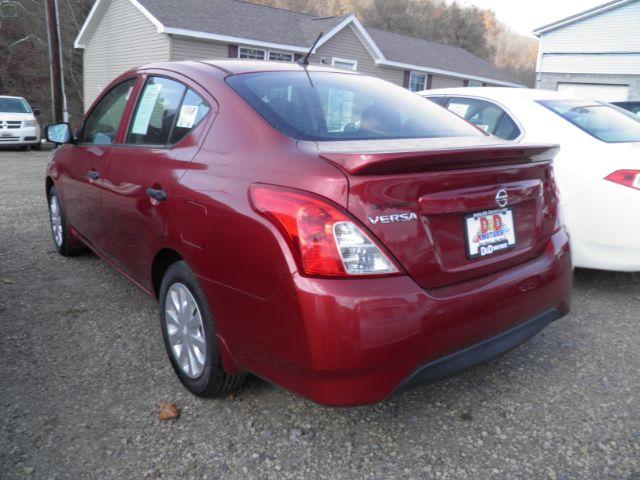 2017 RED Nissan Versa 1.6 S 4A (3N1CN7APXHL) with an 1.6L L4 engine, AT transmission, located at 19521 New George's Creek Rd SW, Barton, MD, 21521, (301) 463-2404, 39.524323, -79.017906 - Photo #4