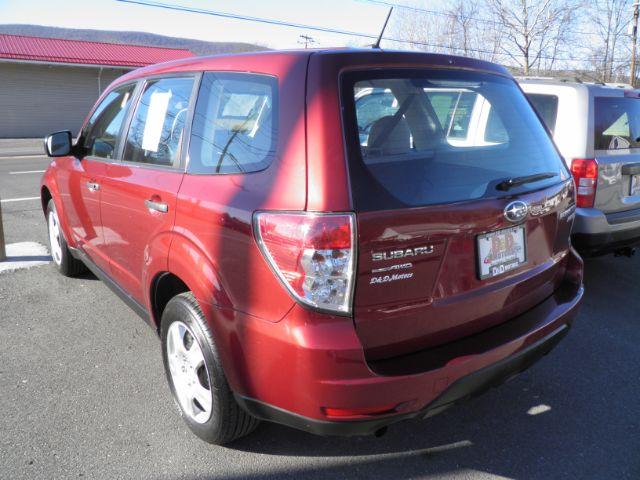 2013 RED Subaru Forester 2.5X (JF2SHAACXDH) with an 2.5 L4 engine, AT transmission, located at 19521 New George's Creek Rd SW, Barton, MD, 21521, (301) 463-2404, 39.524323, -79.017906 - Photo #5