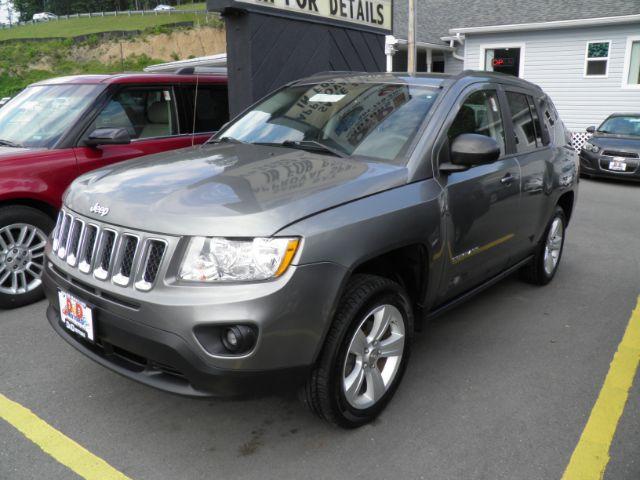 photo of 2012 Jeep Compass