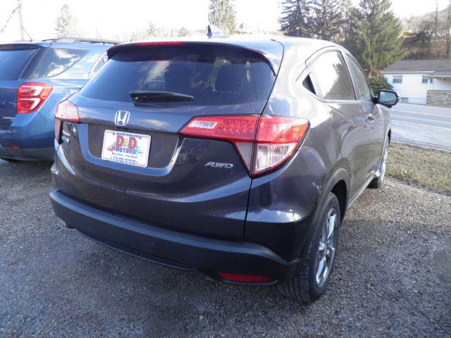 2017 BLACK Honda HR-V EX 4WD CVT (3CZRU6H55HM) with an 1.8L L4 engine, AT transmission, located at 19521 New George's Creek Rd SW, Barton, MD, 21521, (301) 463-2404, 39.524323, -79.017906 - Photo#5