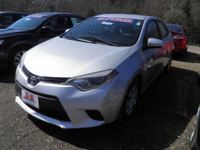 2014 SILVER Toyota Corolla L 4-Speed AT (2T1BURHE0EC) with an 1.8L L4 engine, AT transmission, located at 19521 New George's Creek Rd SW, Barton, MD, 21521, (301) 463-2404, 39.524323, -79.017906 - Photo #0