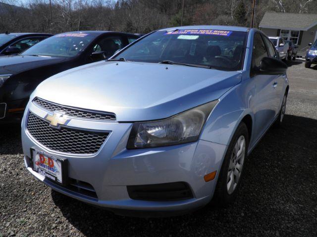 2012 BLUE Chevrolet Cruze 2LS (1G1PC5SH1C7) with an 1.8L L4 engine, AT transmission, located at 19521 New George's Creek Rd SW, Barton, MD, 21521, (301) 463-2404, 39.524323, -79.017906 - Photo #0