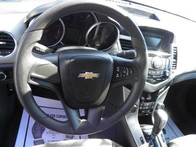 2012 BLUE Chevrolet Cruze 2LS (1G1PC5SH1C7) with an 1.8L L4 engine, AT transmission, located at 19521 New George's Creek Rd SW, Barton, MD, 21521, (301) 463-2404, 39.524323, -79.017906 - Photo #2