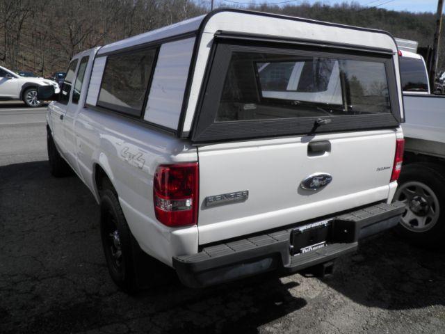 2009 WHITE Ford Ranger Sport SuperCab 4WD (1FTYR15E19P) with an 4.0 V6 engine, AT transmission, located at 15520 McMullen Hwy SW, Belair, MD, 21502, (301) 729-3700, 39.581375, -78.846451 - Photo #3