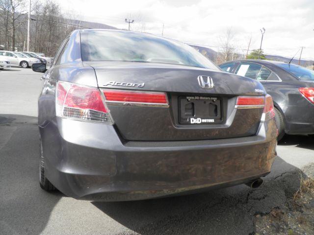 2012 GRAY Honda Accord LX Sedan AT (1HGCP2F39CA) with an 2.4L L4 engine, AT transmission, located at 15520 McMullen Hwy SW, Belair, MD, 21502, (301) 729-3700, 39.581375, -78.846451 - Photo #4