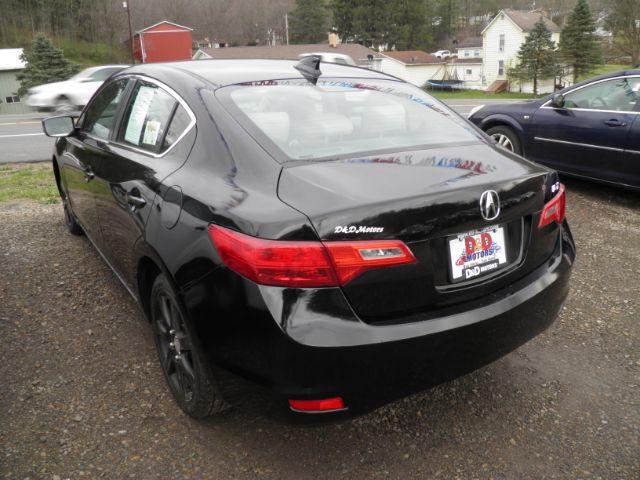 2015 Black Acura ILX 5-Spd AT w/ Premium Package (19VDE1F58FE) with an 2.0L I4 engine, AT transmission, located at 15520 McMullen Hwy SW, Belair, MD, 21502, (301) 729-3700, 39.581375, -78.846451 - Photo#3