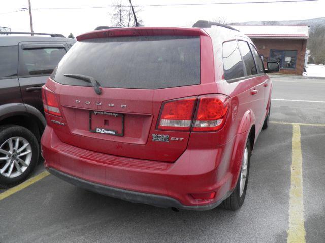 2014 RED DODGE JOURNEY SXT (3C4PDCBB8ET) with an 2.4L L4 engine, AT transmission, located at 15520 McMullen Hwy SW, Belair, MD, 21502, (301) 729-3700, 39.581375, -78.846451 - Photo#5