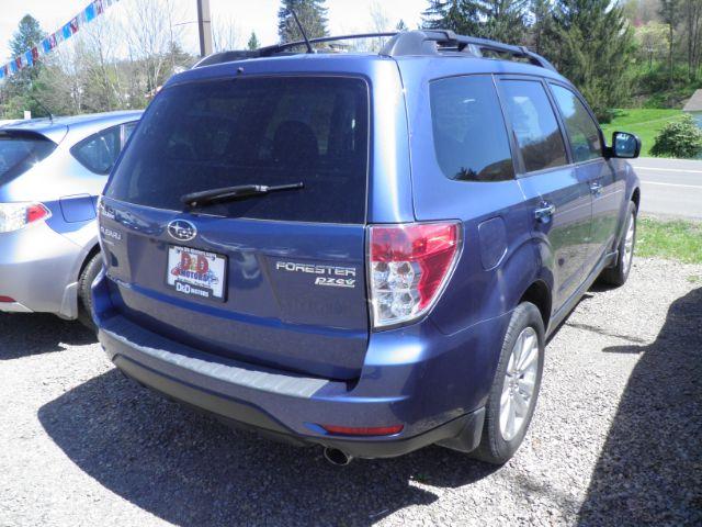 2011 BLUE Subaru Forester 2.5X Limited (JF2SHAEC0BH) with an 2.5 L4 engine, AT transmission, located at 19521 New George's Creek Rd SW, Barton, MD, 21521, (301) 463-2404, 39.524323, -79.017906 - Photo #5