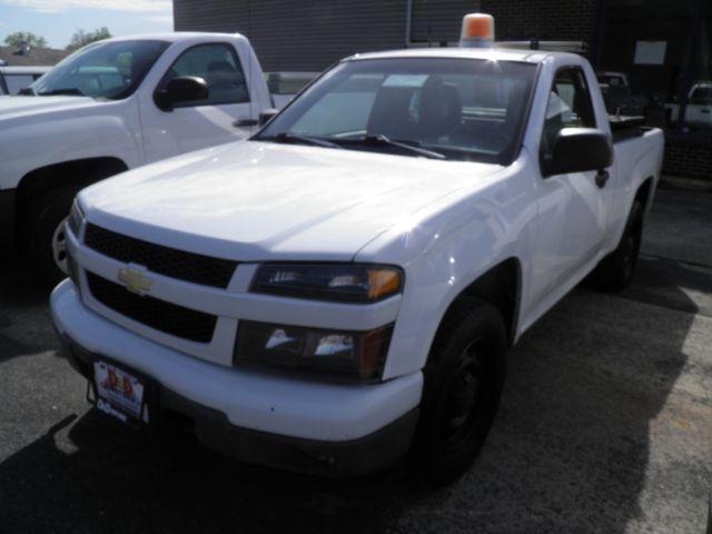 2012 WHITE Chevrolet Colorado Work Truck 2WD (1GCCSBF96C8) with an 2.9L L4 engine, AT transmission, located at 19521 New George's Creek Rd SW, Barton, MD, 21521, (301) 463-2404, 39.524323, -79.017906 - Photo #0