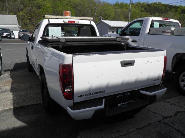 2012 WHITE Chevrolet Colorado Work Truck 2WD (1GCCSBF96C8) with an 2.9L L4 engine, located at 19521 New George's Creek Rd SW, Barton, MD, 21521, (301) 463-2404, 39.524323, -79.017906 - Photo #3