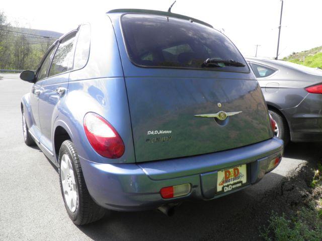 2007 BLUE Chrysler PT Cruiser Touring Edition (3A4FY58BX7T) with an 2.4L L4 engine, located at 15520 McMullen Hwy SW, Belair, MD, 21502, (301) 729-3700, 39.581375, -78.846451 - Photo #4