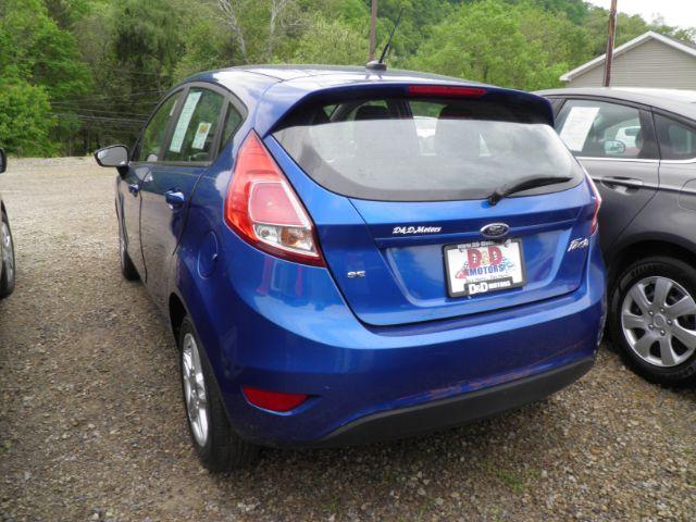 2019 BLUE Ford Fiesta SE Hatchback (3FADP4EJ0KM) with an 1.6L L4 engine, AT transmission, located at 19521 New George's Creek Rd SW, Barton, MD, 21521, (301) 463-2404, 39.524323, -79.017906 - Photo #5