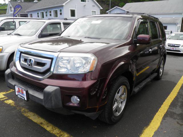2010 BURGUNDY Honda Pilot EX 4WD 5-Spd AT (5FNYF4H4XAB) with an 3.5L V6 engine, AT transmission, located at 15520 McMullen Hwy SW, Belair, MD, 21502, (301) 729-3700, 39.581375, -78.846451 - Photo #0