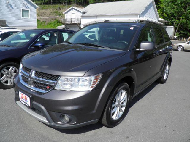 2017 GRAY Dodge Journey SUV (3C4PDDBG1HT) with an 3.6L V6 engine, AT transmission, located at 15520 McMullen Hwy SW, Belair, MD, 21502, (301) 729-3700, 39.581375, -78.846451 - Photo #0