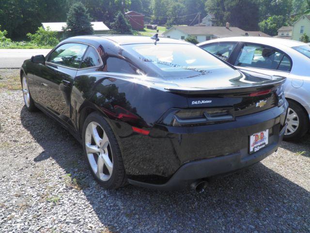 2015 Black Chevrolet Camaro 1LT Coupe (2G1FD1E3XF9) with an 3.6L V6 engine, AT transmission, located at 19521 New George's Creek Rd SW, Barton, MD, 21521, (301) 463-2404, 39.524323, -79.017906 - Photo#4