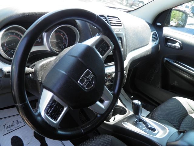 2012 GRAY Dodge Journey Crew AWD (3C4PDDDG7CT) with an 3.6L V6 engine, AT transmission, located at 19521 New George's Creek Rd SW, Barton, MD, 21521, (301) 463-2404, 39.524323, -79.017906 - Photo#2