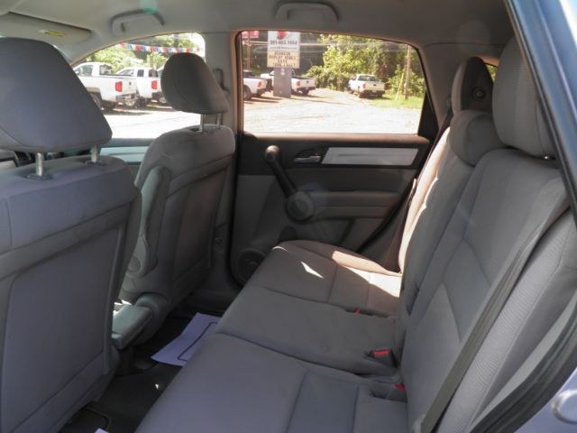 2010 BLUE HONDA CR-V LX 4WD 5-Speed AT (5J6RE4H35AL) with an 2.4L L4 engine, AT transmission, located at 19521 New George's Creek Rd SW, Barton, MD, 21521, (301) 463-2404, 39.524323, -79.017906 - Photo#3