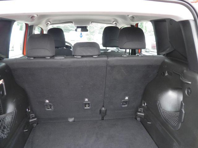 2018 Orange Jeep Renegade Sport 4WD (ZACCJBAB1JP) with an 2.4L I4 engine, AT transmission, located at 15520 McMullen Hwy SW, Belair, MD, 21502, (301) 729-3700, 39.581375, -78.846451 - Photo#4