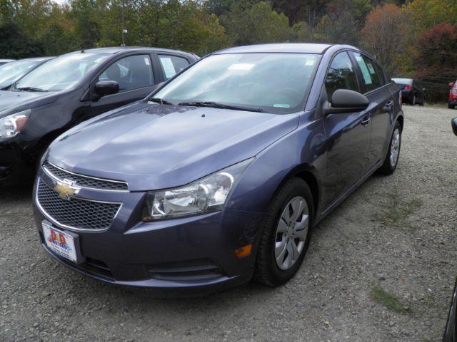 photo of 2014 Chevrolet Cruze LS Auto