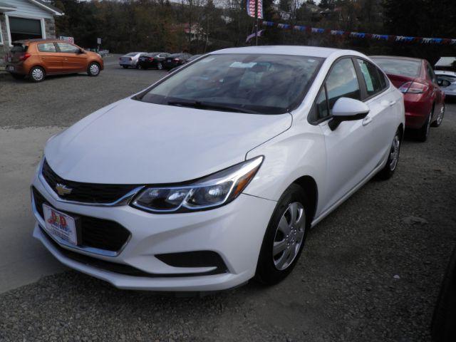 photo of 2017 Chevrolet Cruze LS Auto