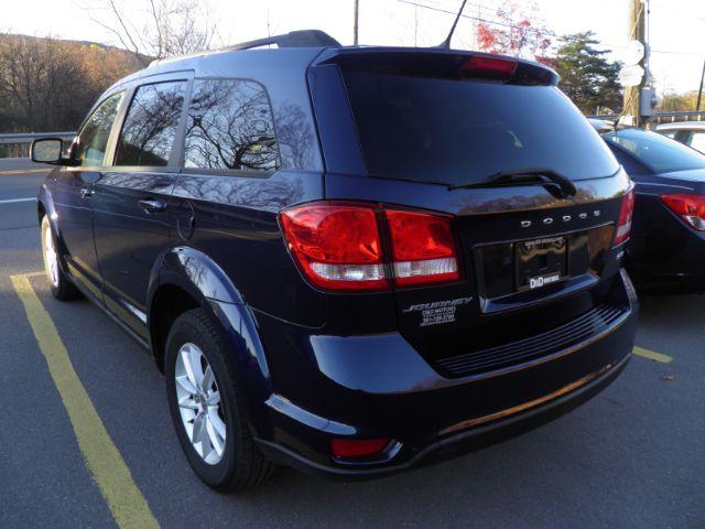 2017 BLUE DODGE JOURNEY SXT (3C4PDCBB8HT) with an 2.4L L4 engine, AT transmission, located at 15520 McMullen Hwy SW, Belair, MD, 21502, (301) 729-3700, 39.581375, -78.846451 - Photo#6