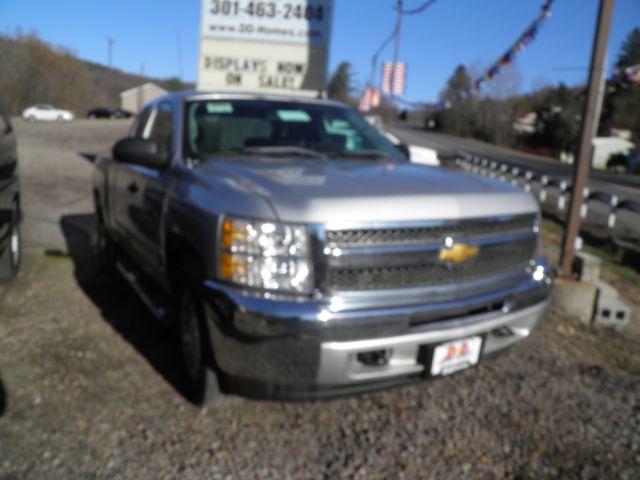 photo of 2012 Chevrolet Silverado 1500 LT Ext. Cab 4WD