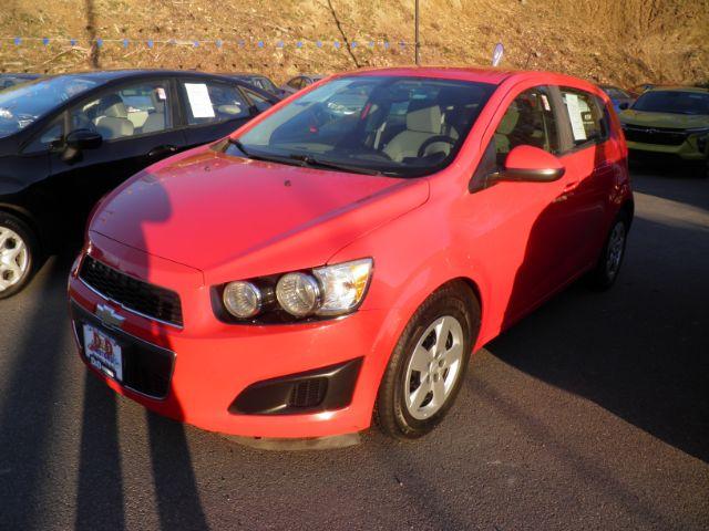 photo of 2016 Chevrolet SONIC LS Auto 5-Door