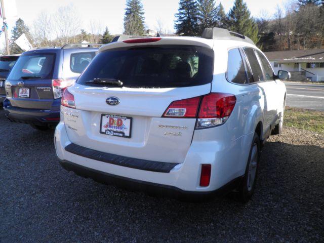 2014 WHITE Subaru Outback 2.5I Premium (4S4BRBCC2E1) with an 2.5 L4 engine, 6SP transmission, located at 15520 McMullen Hwy SW, Belair, MD, 21502, (301) 729-3700, 39.581375, -78.846451 - Photo#5