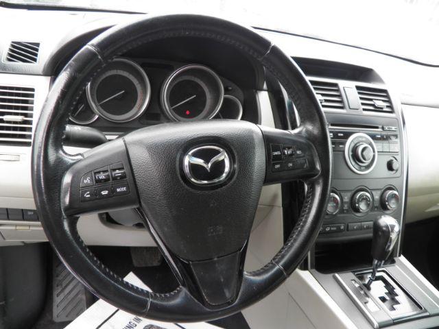 2011 BLUE Mazda CX-9 Sport (JM3TB2BV2B0) with an 3.7L V6 engine, AT transmission, located at 19521 New George's Creek Rd SW, Barton, MD, 21521, (301) 463-2404, 39.524323, -79.017906 - Photo#2