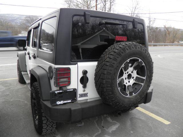 2016 WHITE JEEP WRANGLER Sport (1C4BJWDG5GL) with an 3.6L V6 engine, AT transmission, located at 15520 McMullen Hwy SW, Belair, MD, 21502, (301) 729-3700, 39.581375, -78.846451 - Photo#5