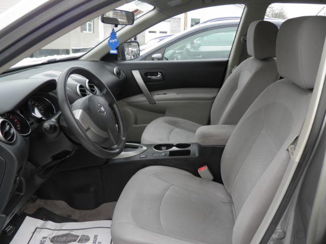 2014 GRAY Nissan Rogue Select S AWD (JN8AS5MV7EW) with an 2.5 L4 engine, CVT transmission, located at 19521 New George's Creek Rd SW, Barton, MD, 21521, (301) 463-2404, 39.524323, -79.017906 - Photo#1