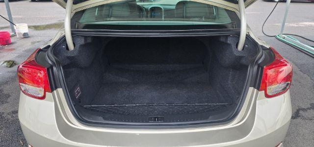 2015 GOLD /Cloth Chevrolet Malibu LS (1G11B5SL4FF) with an 2.5 L4 engine, AT transmission, 0.000000, 0.000000 - Photo#10