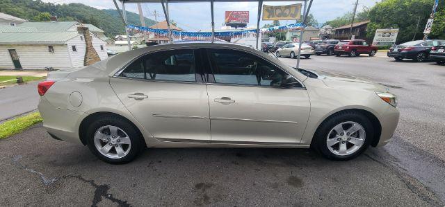 2015 GOLD /Cloth Chevrolet Malibu LS (1G11B5SL4FF) with an 2.5 L4 engine, AT transmission, 0.000000, 0.000000 - Photo#12