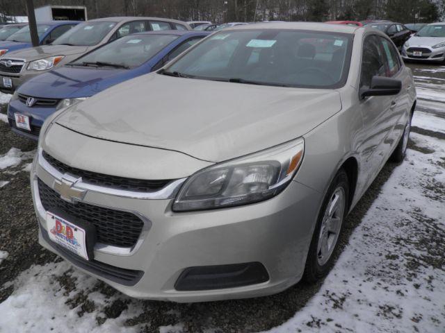 2015 SILVER Chevrolet Malibu LS (1G11B5SL4FF) with an 2.5 L4 engine, AT transmission, located at 19521 New George's Creek Rd SW, Barton, MD, 21521, (301) 463-2404, 39.524323, -79.017906 - Photo#0