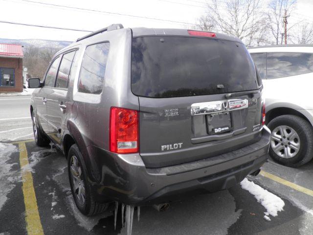 2015 GRAY HONDA PILOT TRG (5FNYF4H98FB) with an 3.5L V6 engine, AT transmission, located at 15520 McMullen Hwy SW, Belair, MD, 21502, (301) 729-3700, 39.581375, -78.846451 - Photo#6