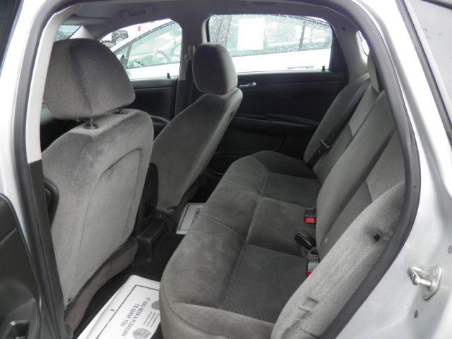 2015 Chevrolet IMPALA LS (2G1WA5E33F1) with an 3.6l V6 engine, AT transmission, located at 19521 New George's Creek Rd SW, Barton, MD, 21521, (301) 463-2404, 39.524323, -79.017906 - Photo#3